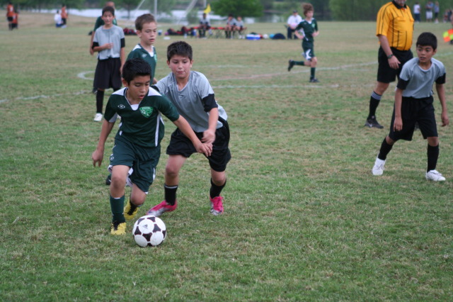 2011/04(April)/soccer/640x480_2011-04-30-Soccer Tournament-138.JPG